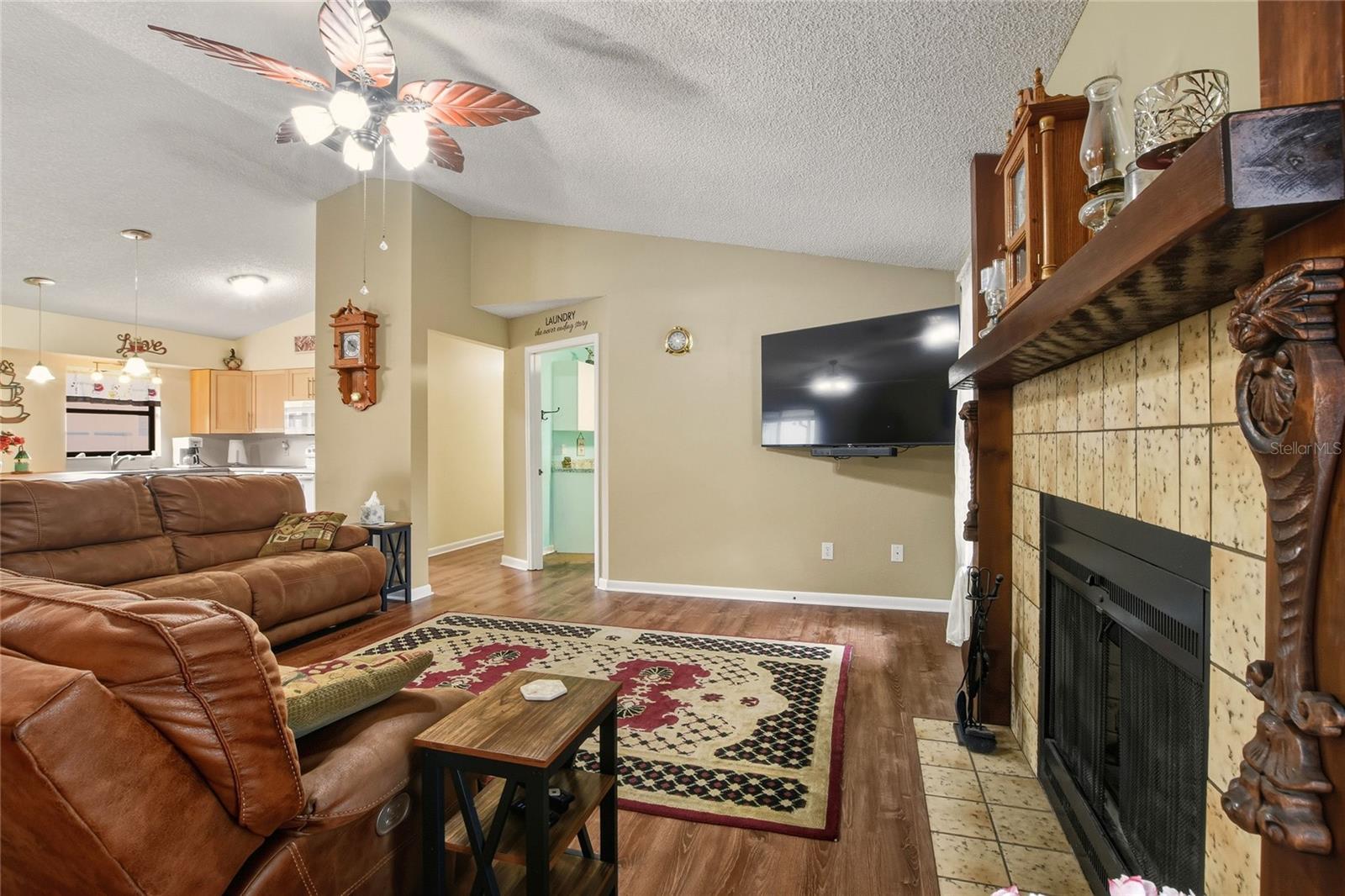 COUNTRY OAKS ESTATES - Residential