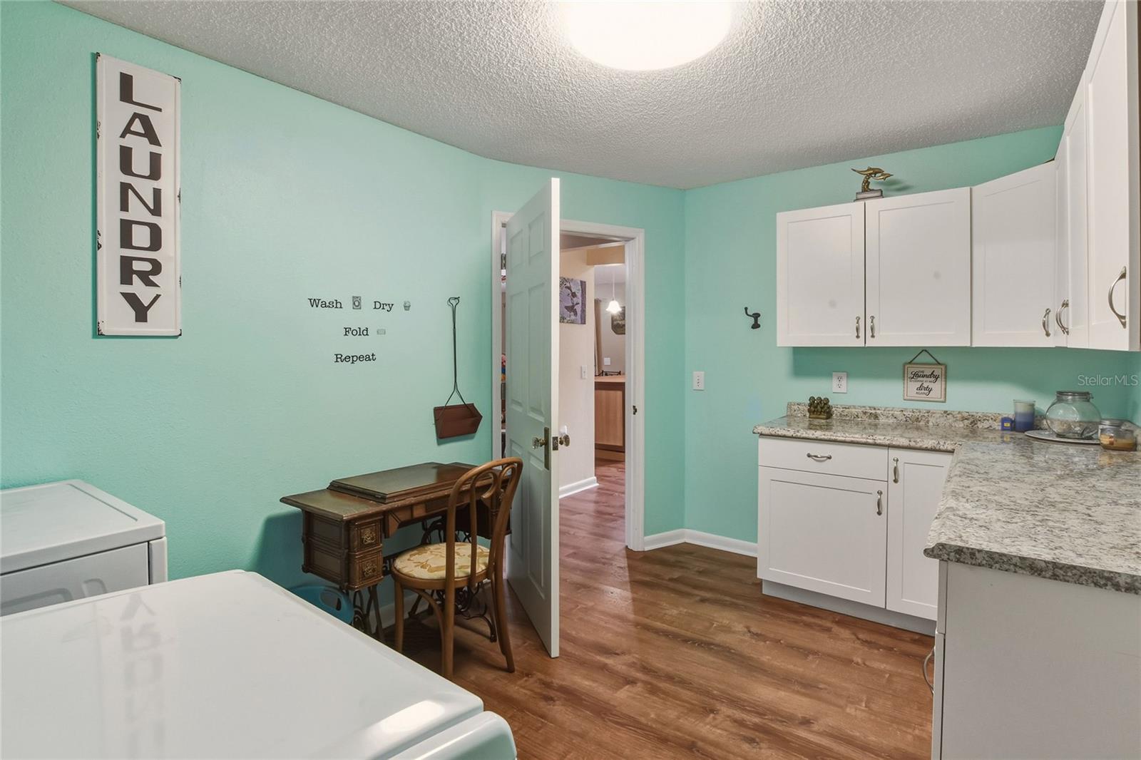 COUNTRY OAKS ESTATES - Residential