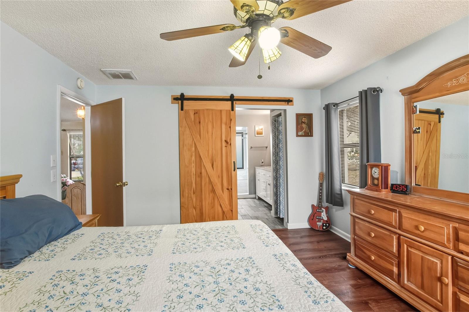 COUNTRY OAKS ESTATES - Residential