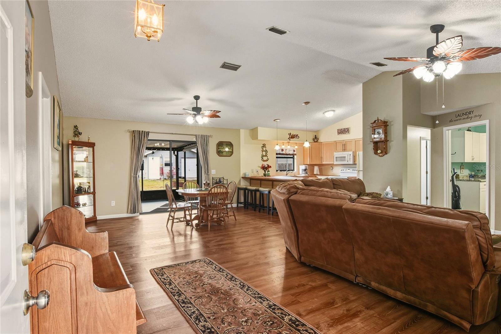 COUNTRY OAKS ESTATES - Residential