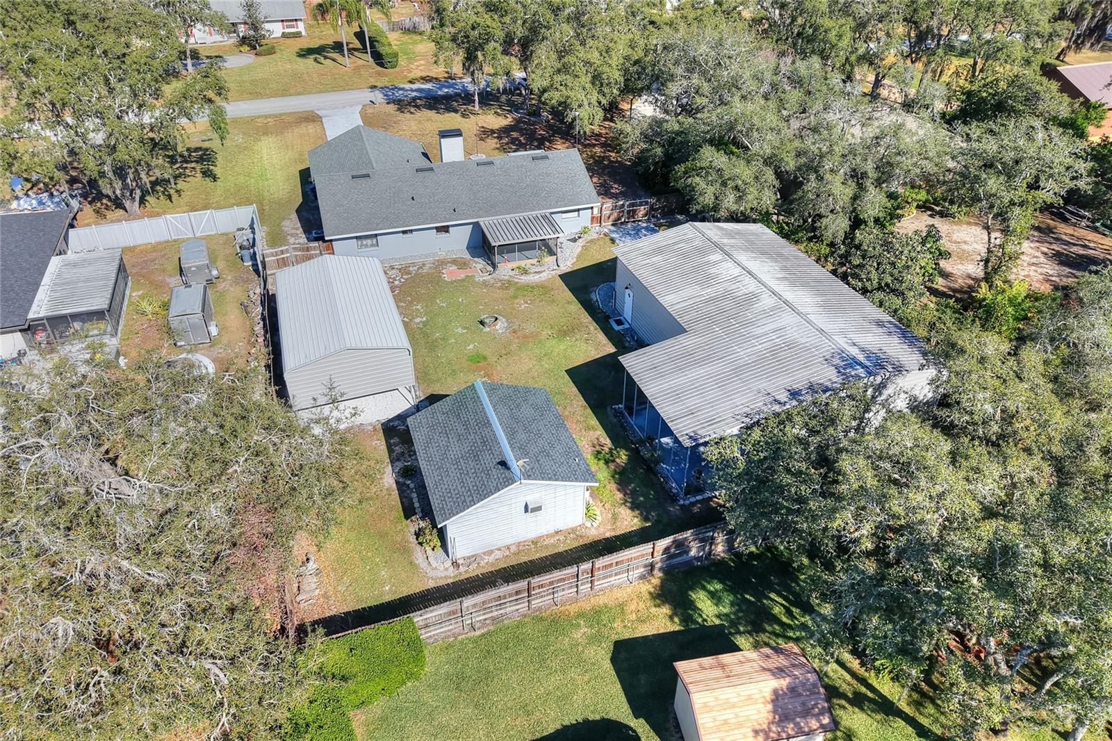 COUNTRY OAKS ESTATES - Residential