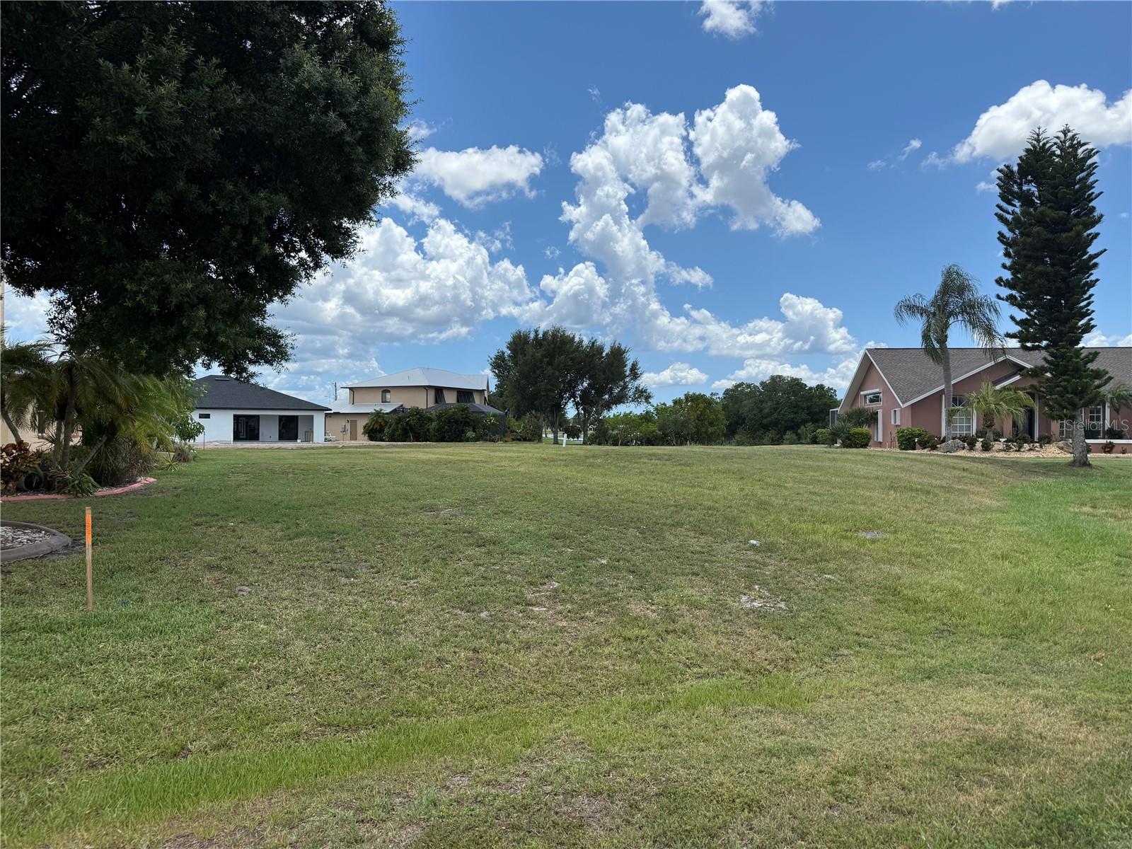 PUNTA GORDA ISLES SEC 23 - Land