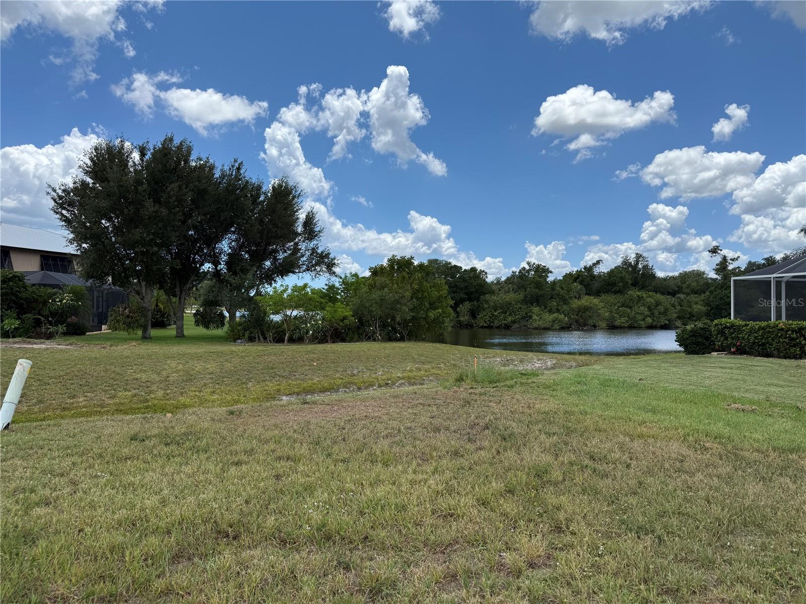 PUNTA GORDA ISLES SEC 23 - Land