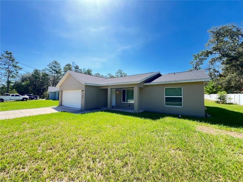 Tiny photo for 190 Fisher Way, Ocklawaha, FL 32179 (MLS # O6419624)