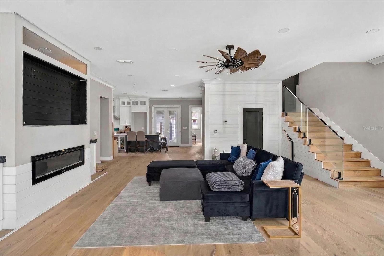 ANDERSON PARK - Residential