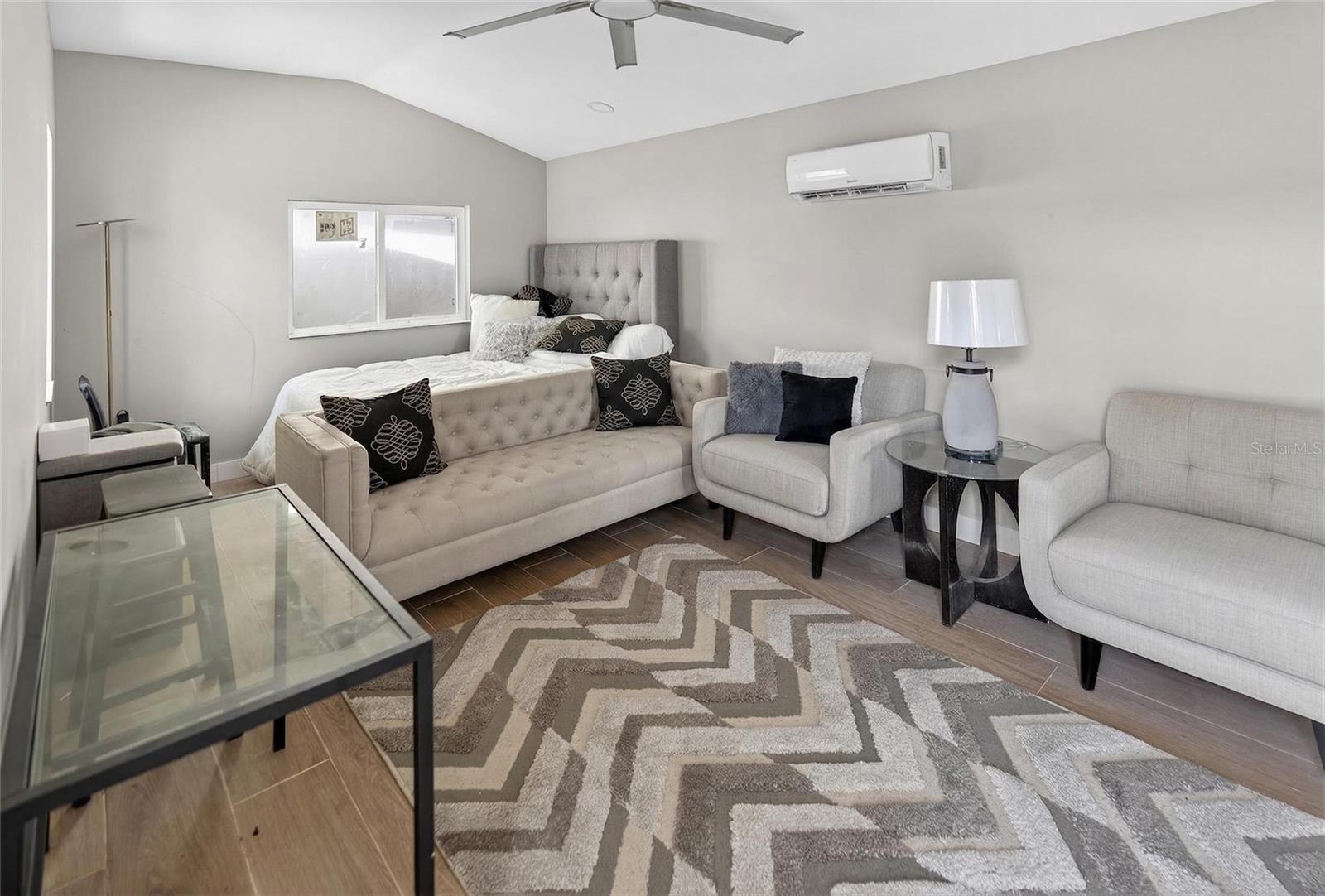 ANDERSON PARK - Residential