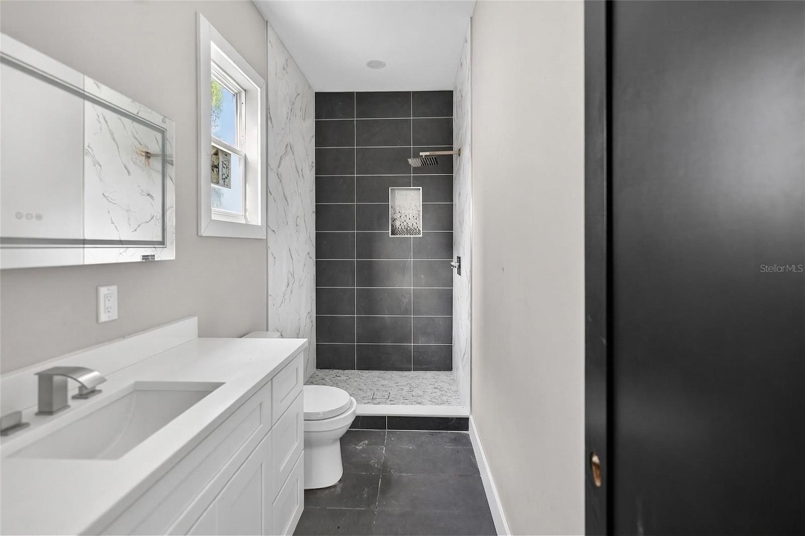 ANDERSON PARK - Residential