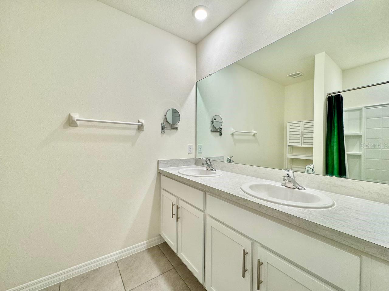 FOREST BROOKE PH 3C - Residential Lease