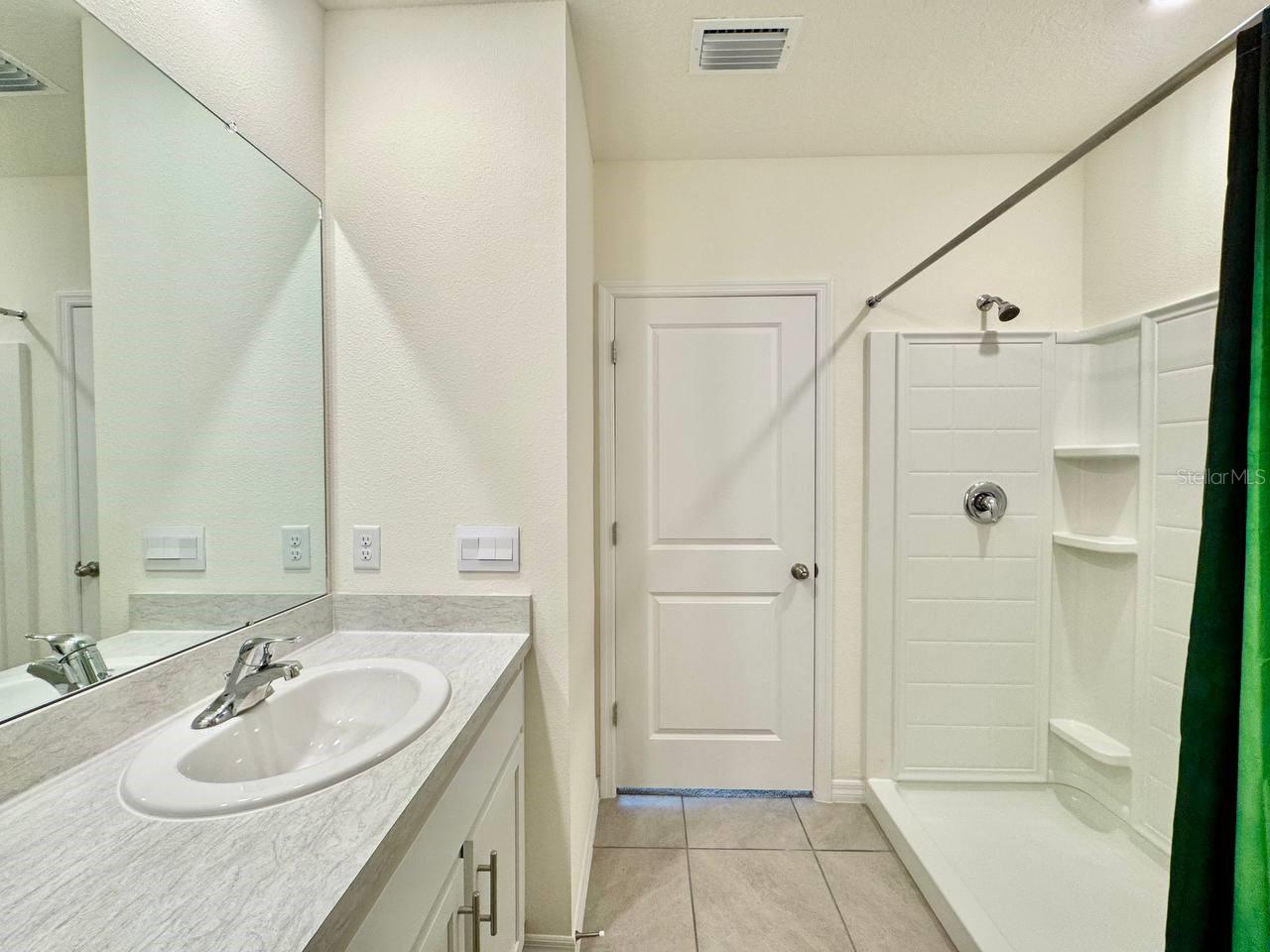 FOREST BROOKE PH 3C - Residential Lease