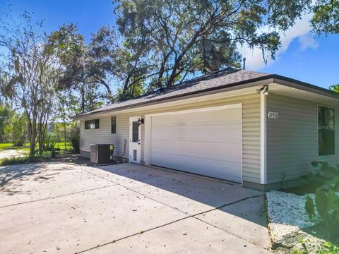 Tiny photo for 11950 NW 100th Street, Ocala, FL 34482 (MLS # OM701013)