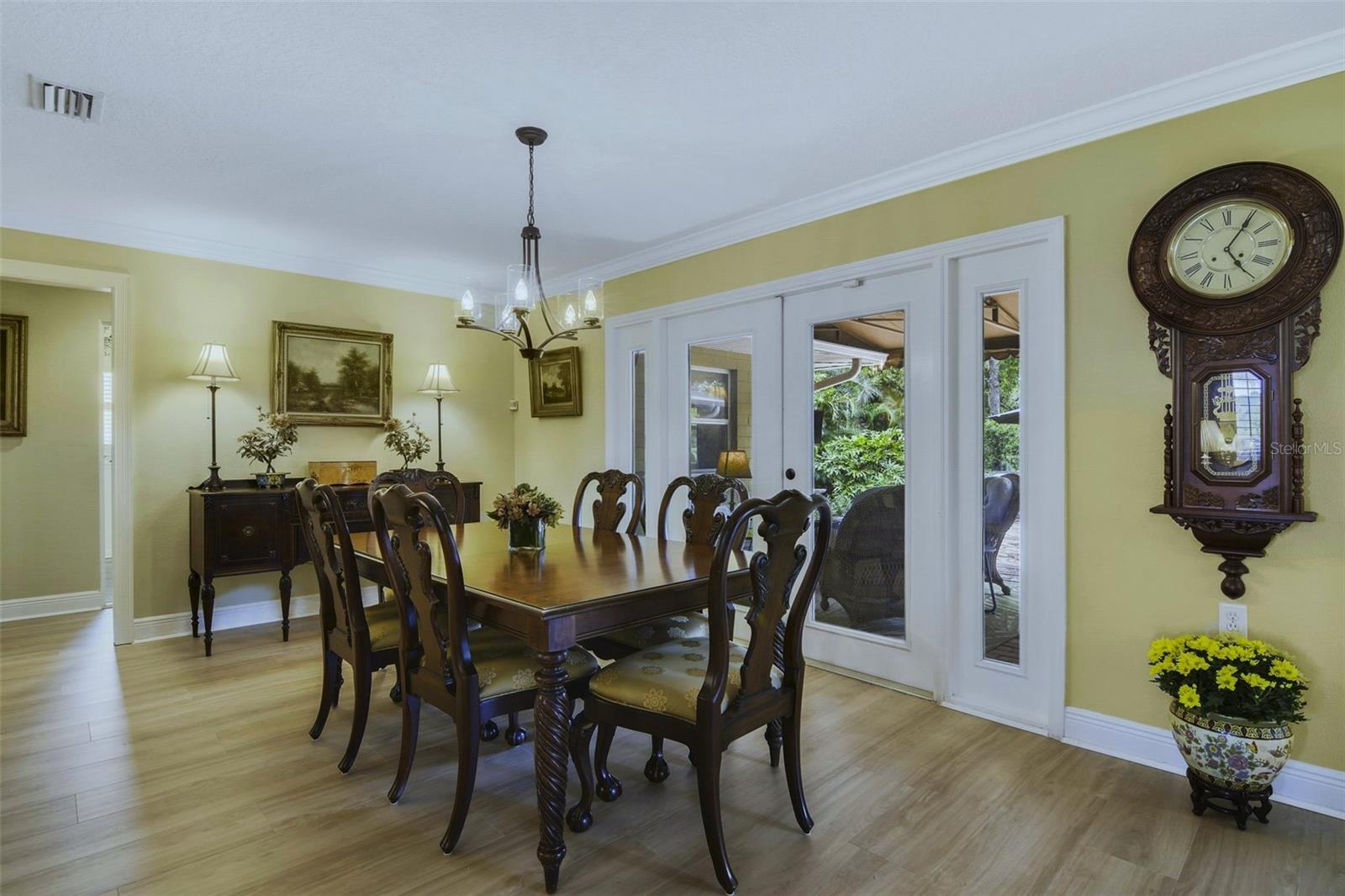 MOUNT DORA PINE CREST UNREC - Residential