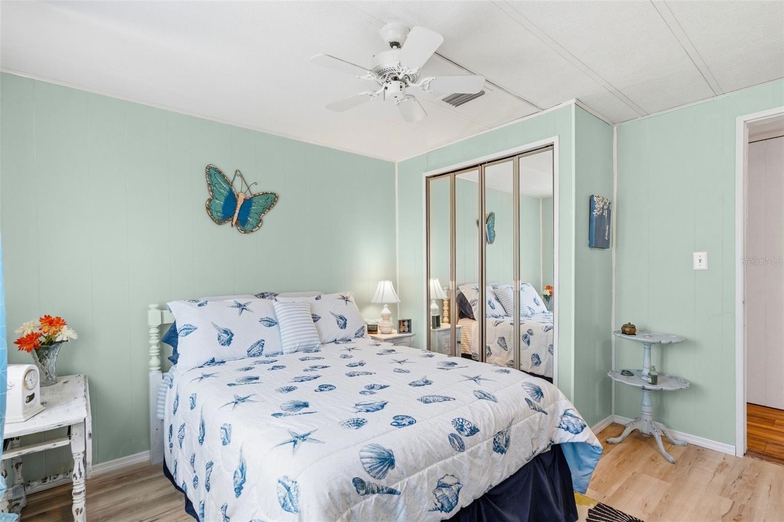 VENICE ISLE - Residential