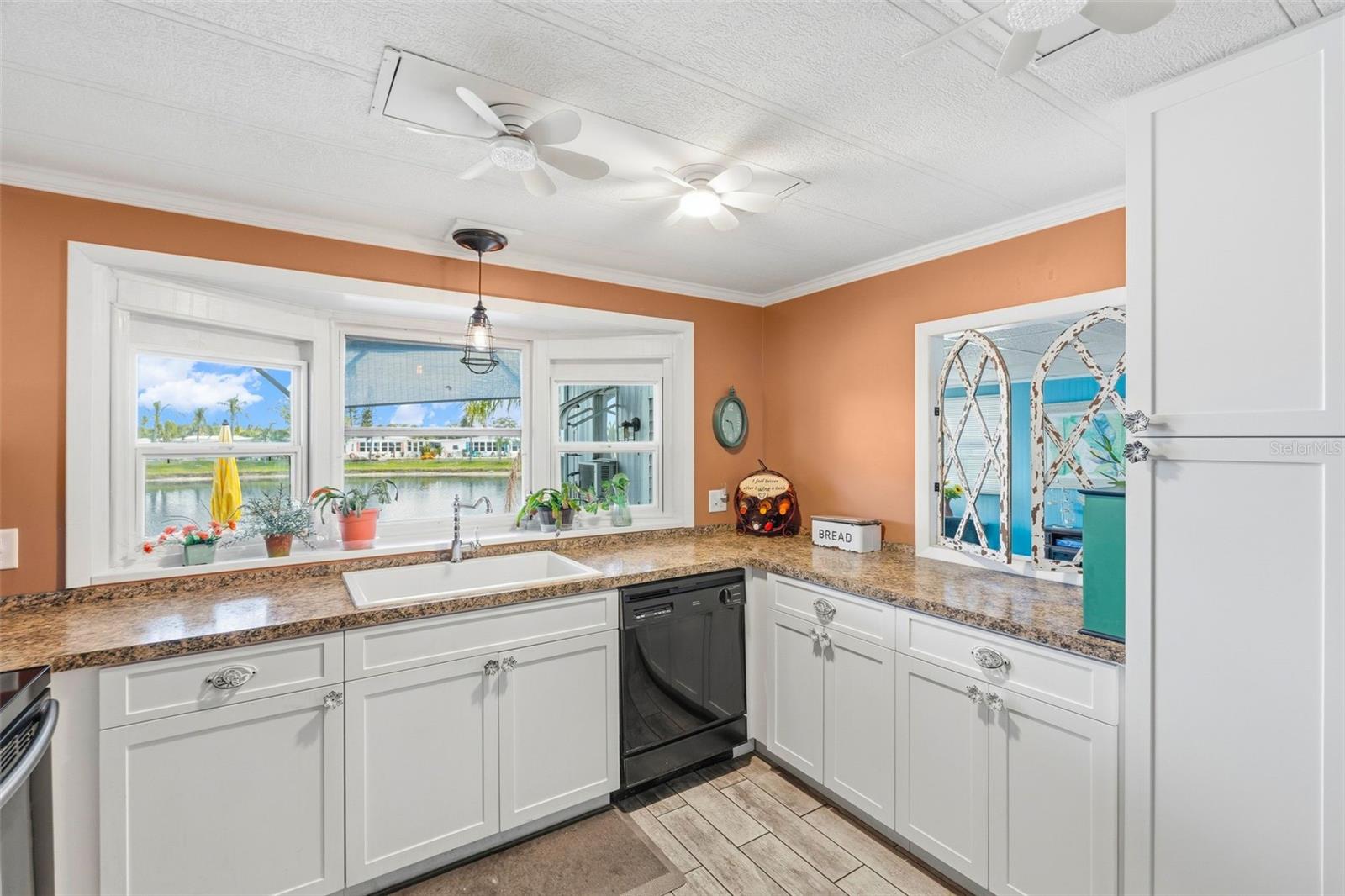 VENICE ISLE - Residential