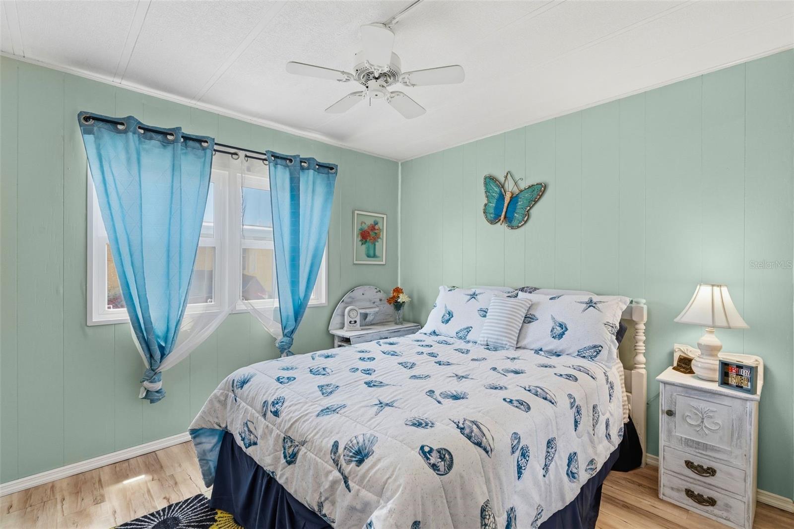 VENICE ISLE - Residential