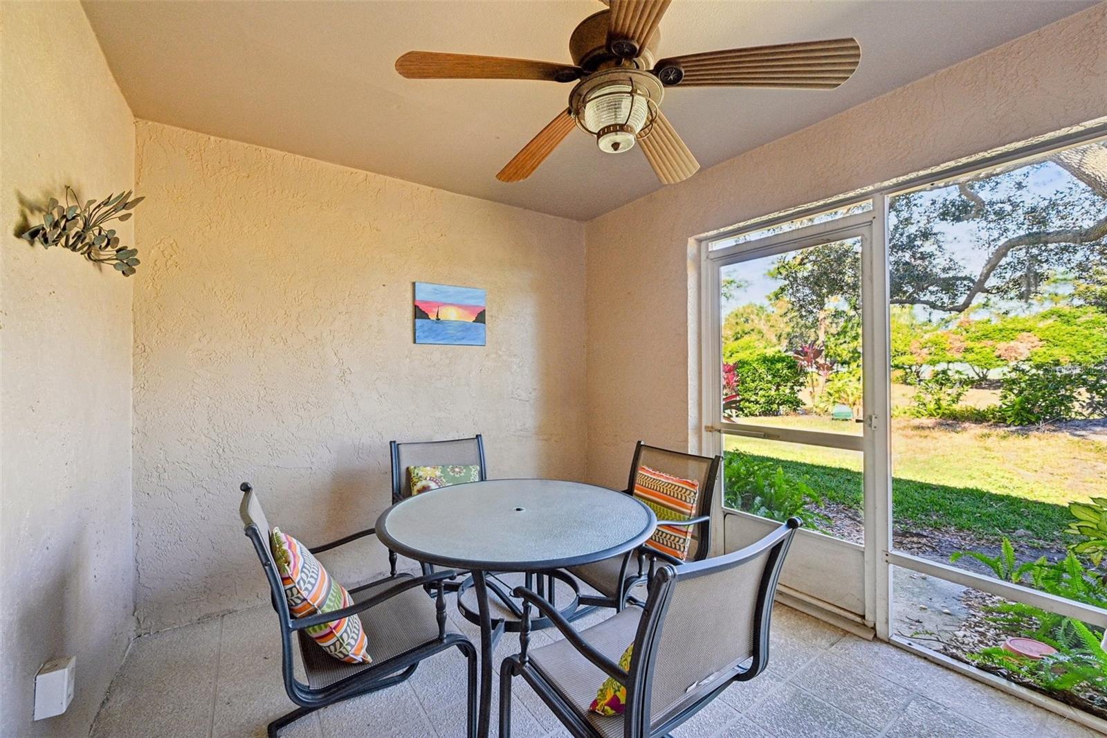 OXFORD II CONDO - Residential