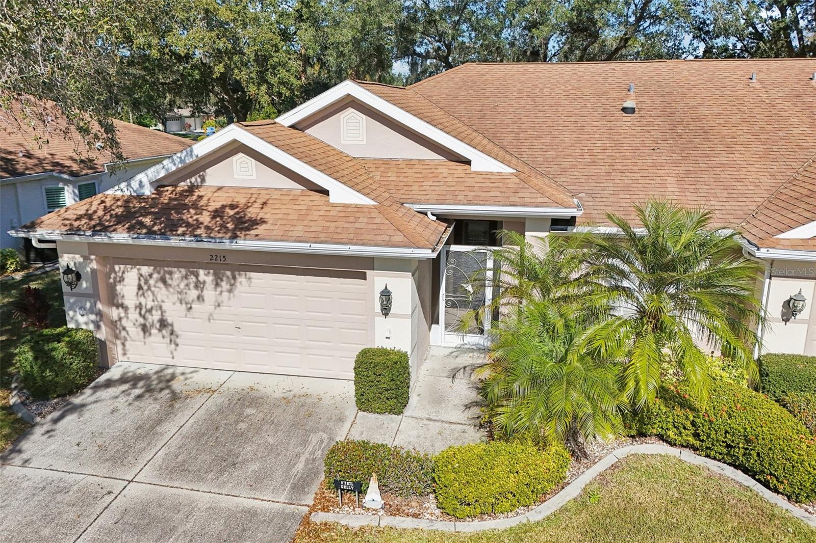 OXFORD II CONDO - Residential