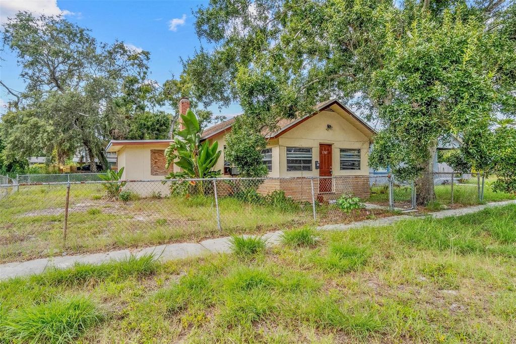 Photo of 1745 44th Street S, St Petersburg, FL 33711 (MLS # TB8434172)