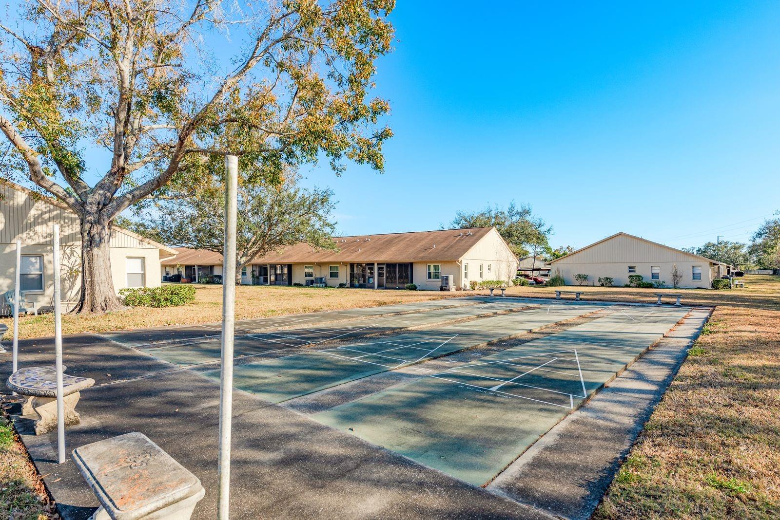 LAKES UNIT 2 PH 4 - Residential