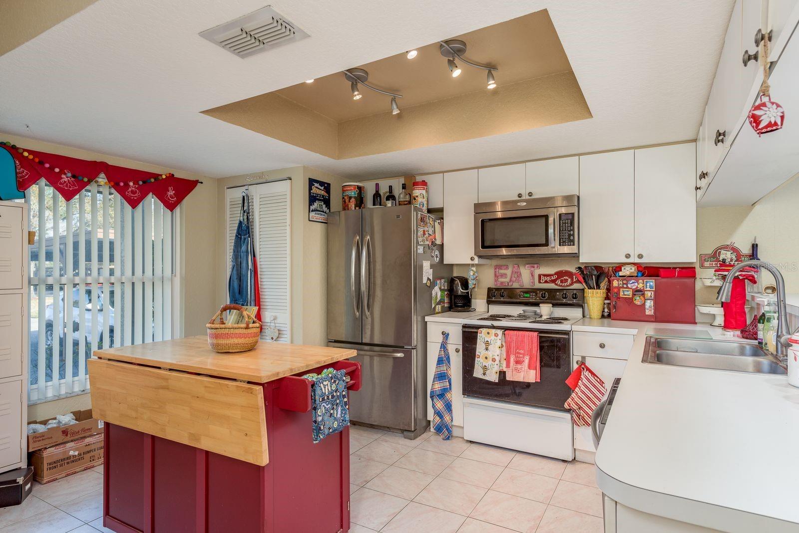 LAKES UNIT 2 PH 4 - Residential