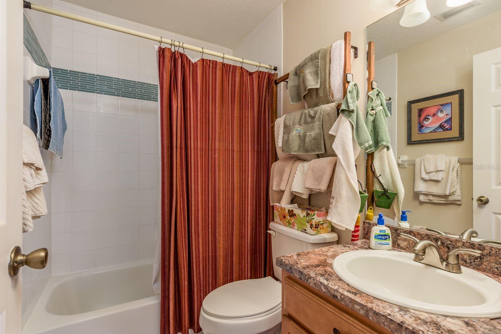 LAKES UNIT 2 PH 4 - Residential