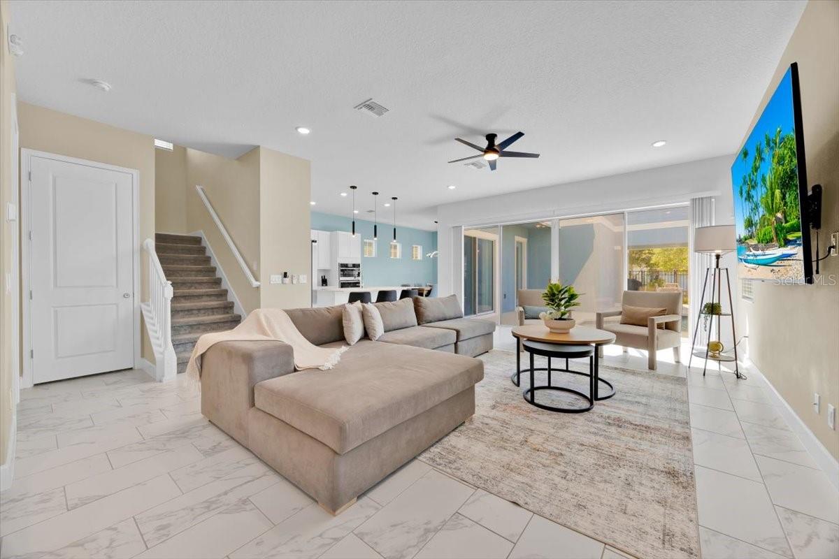 1428 REUNION BOULEVARD