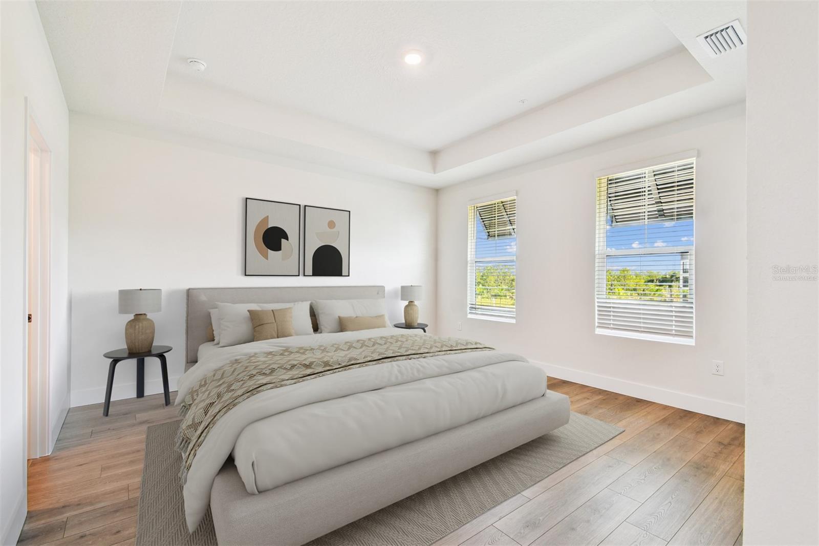 EMERALD LANDING AT WATERSIDE - Residential