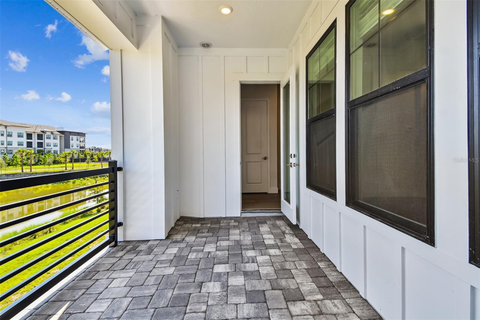 EMERALD LANDING AT WATERSIDE - Residential