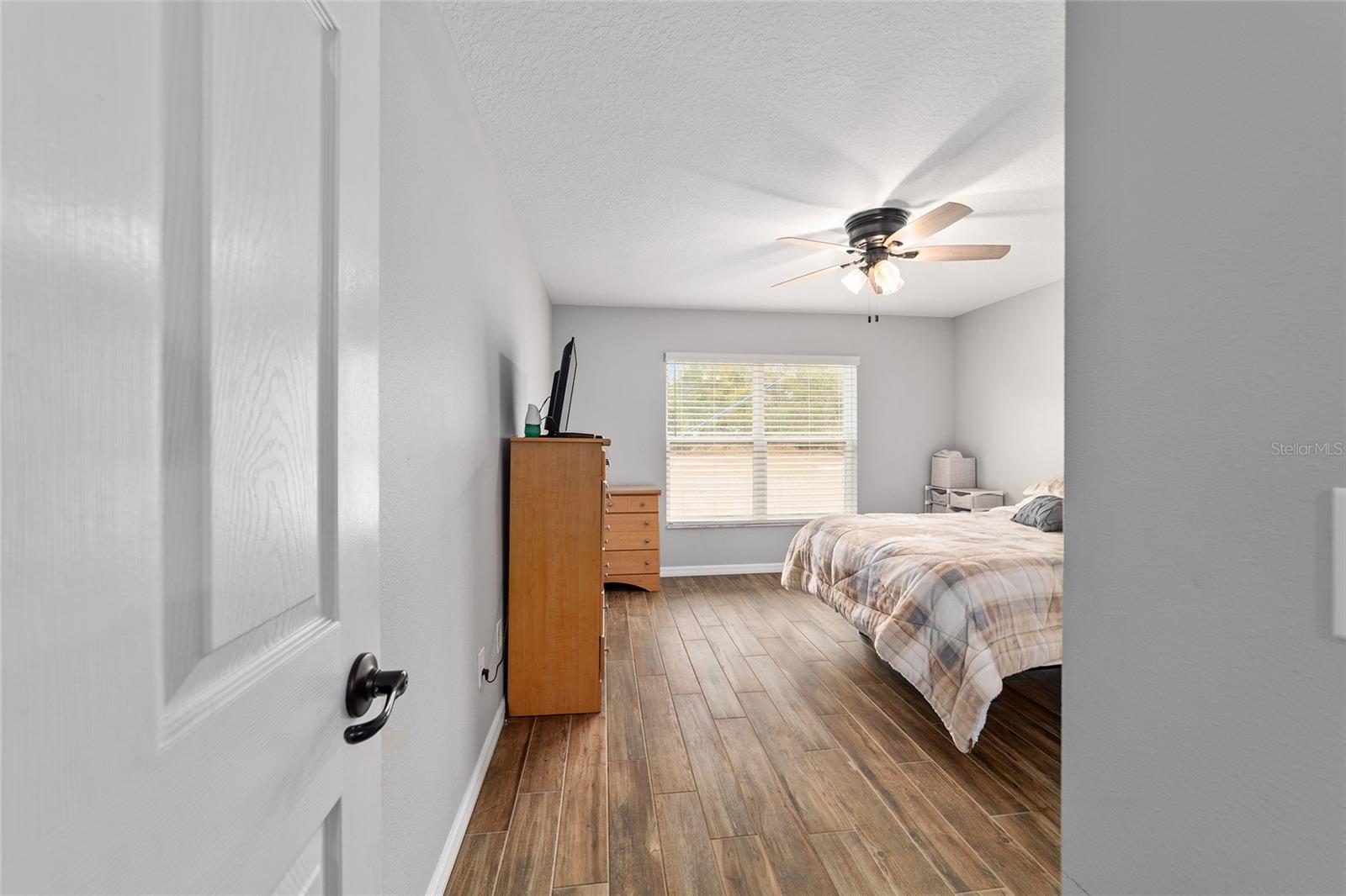 SMITH LAKE ESTATE - Residential