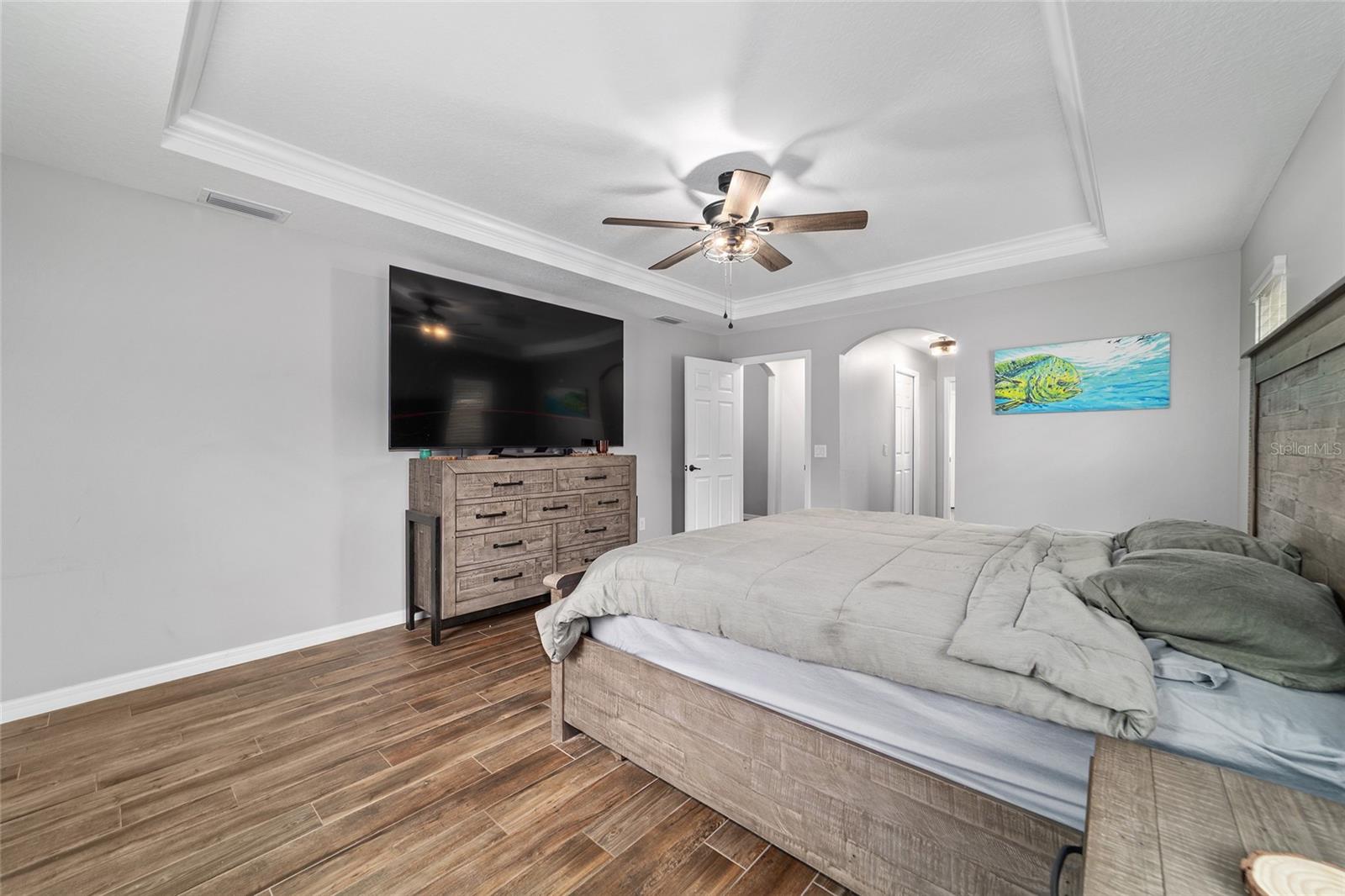 SMITH LAKE ESTATE - Residential