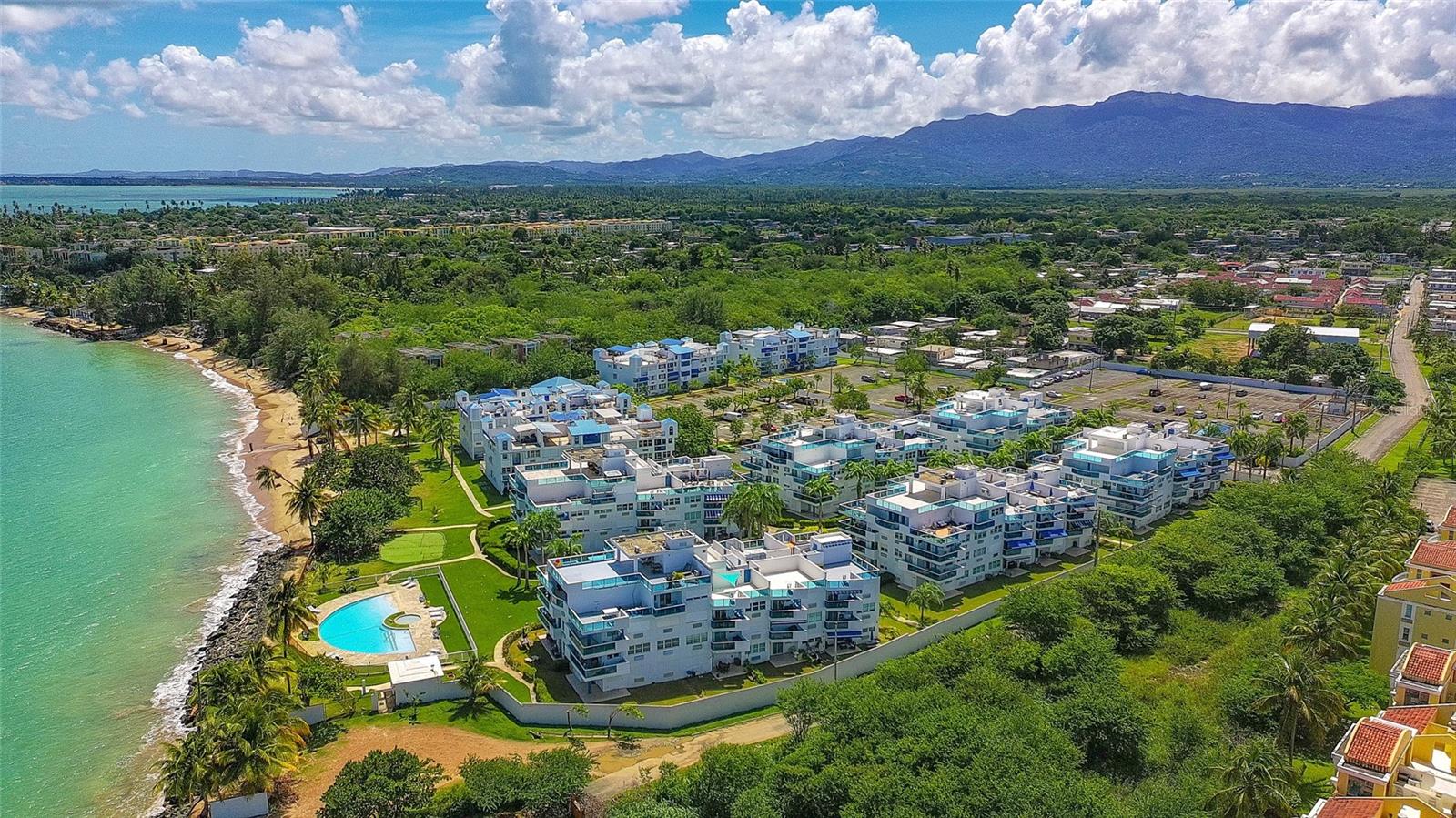 COSTA MAR BEACH VILLAGE - Residential