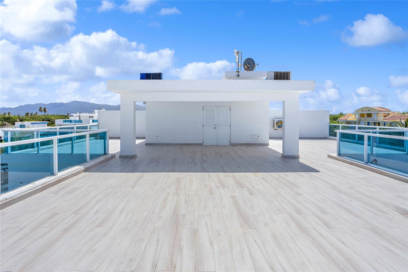COSTA MAR BEACH VILLAGE - Residential