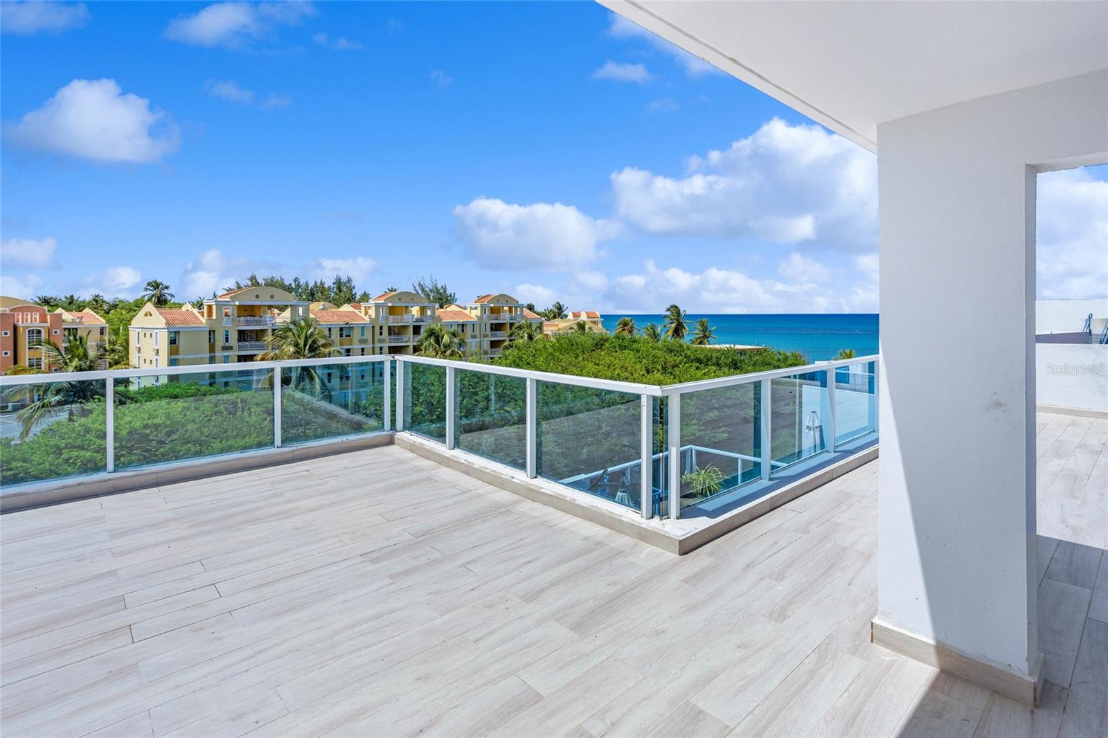 COSTA MAR BEACH VILLAGE - Residential