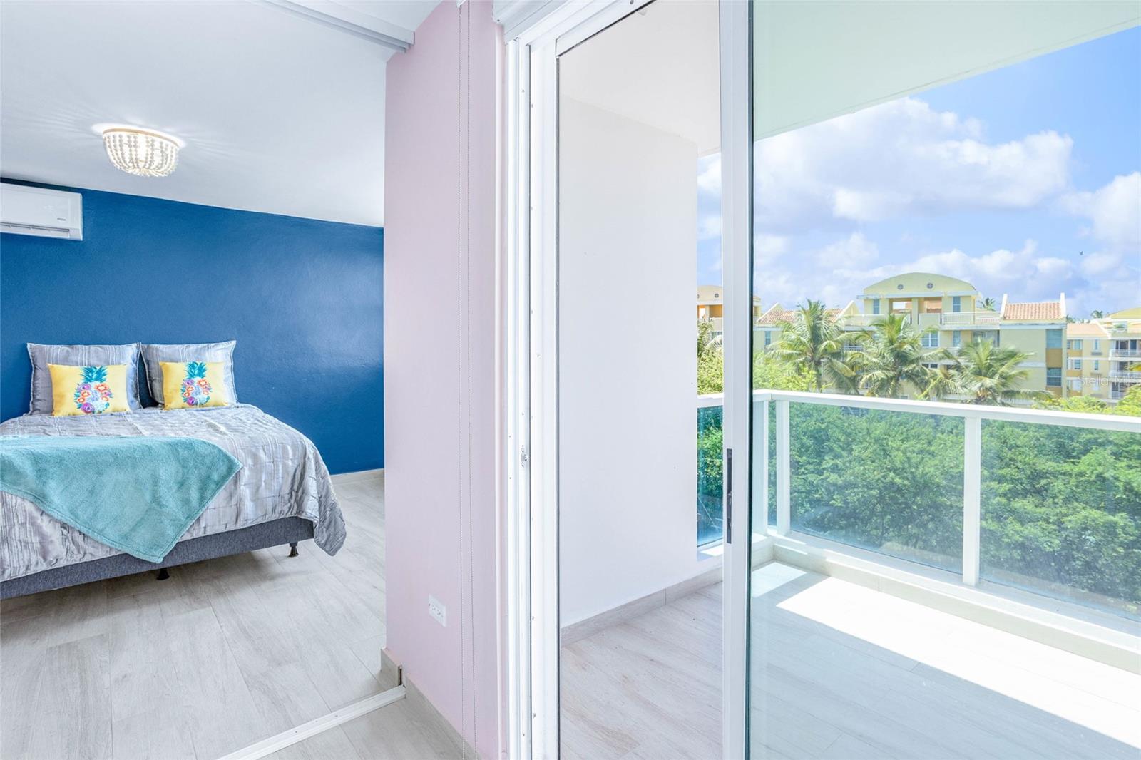 COSTA MAR BEACH VILLAGE - Residential