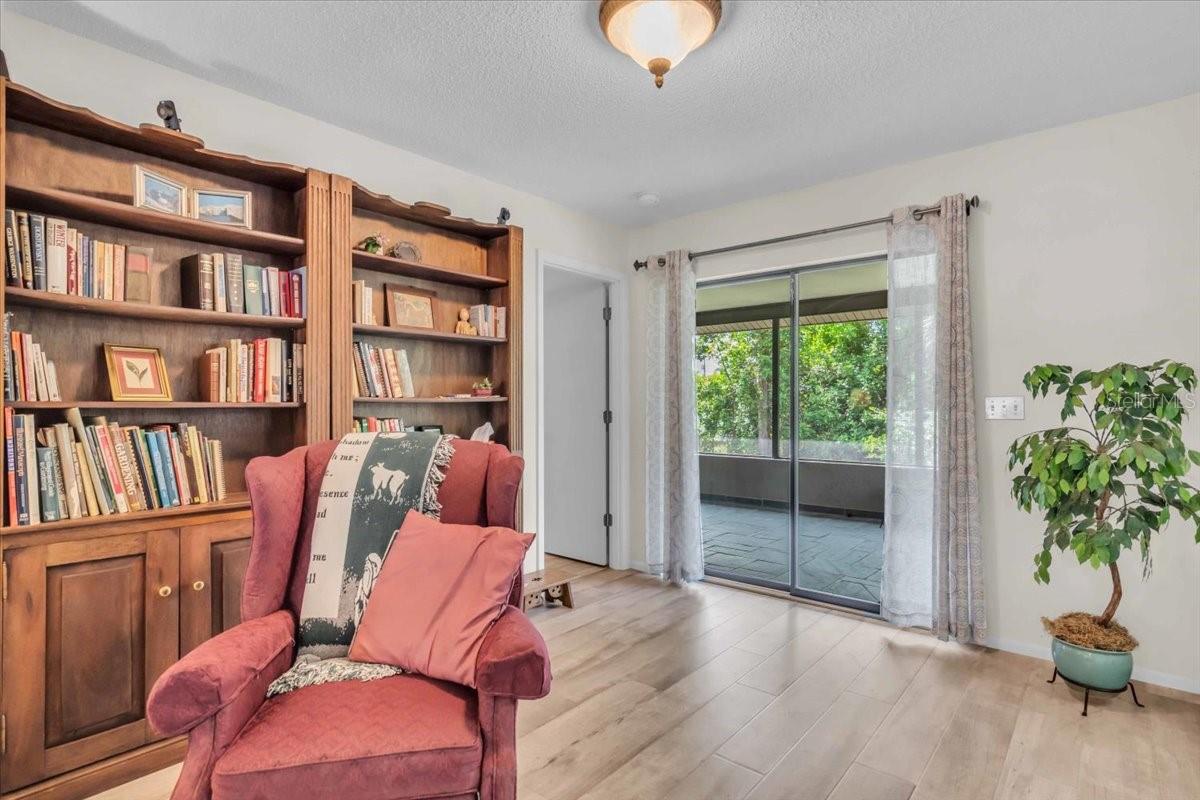 SOUTH VENICE - Residential Lease