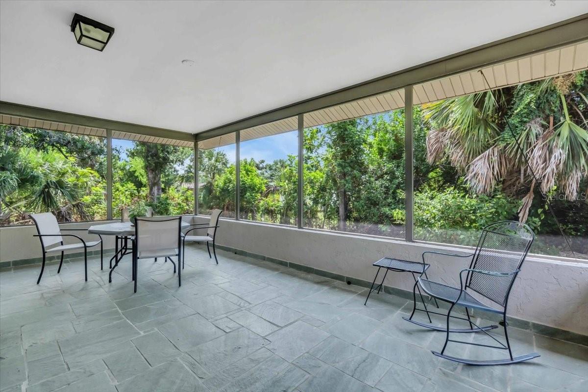SOUTH VENICE - Residential Lease