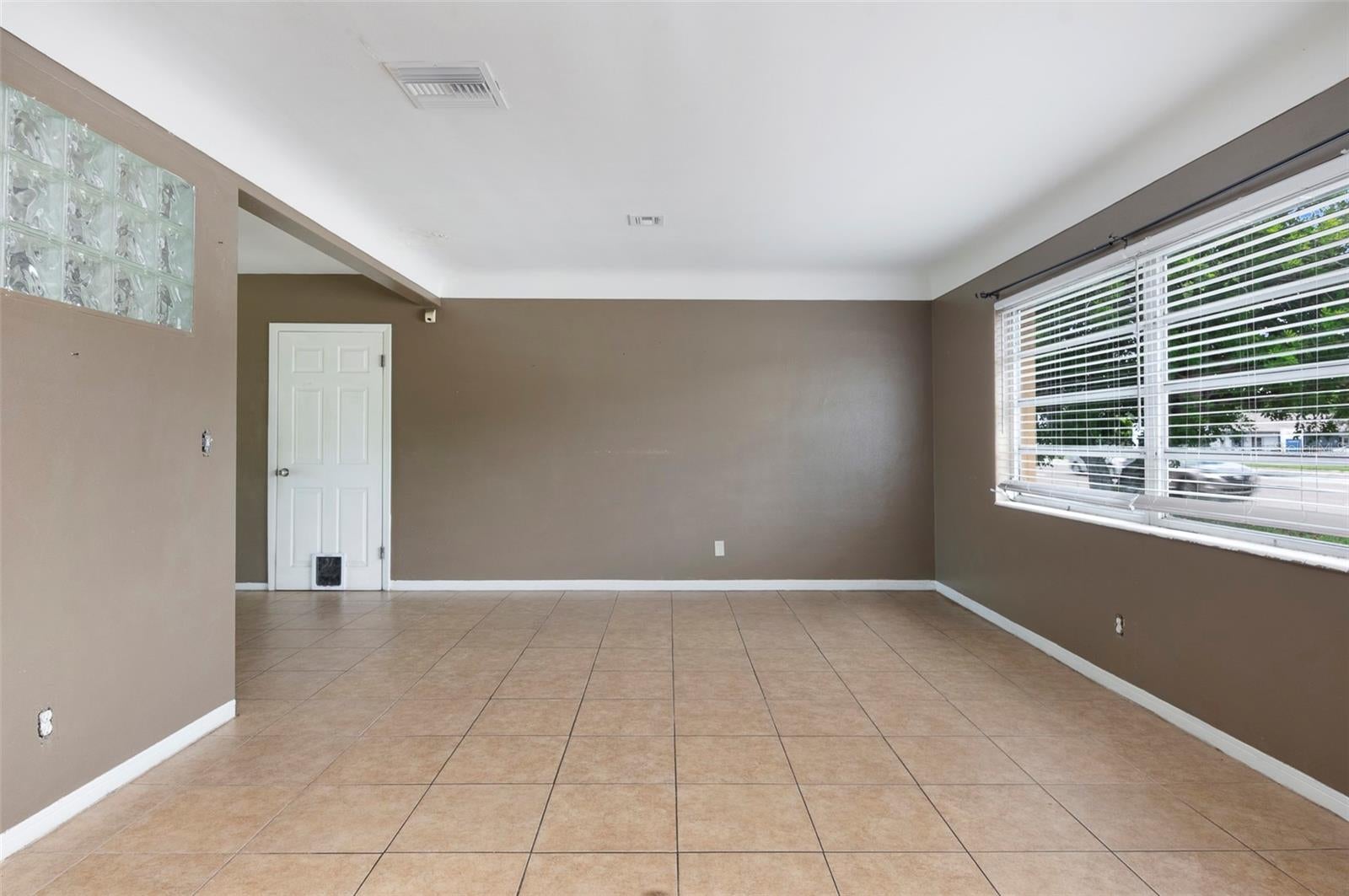 3164 66TH STREET N