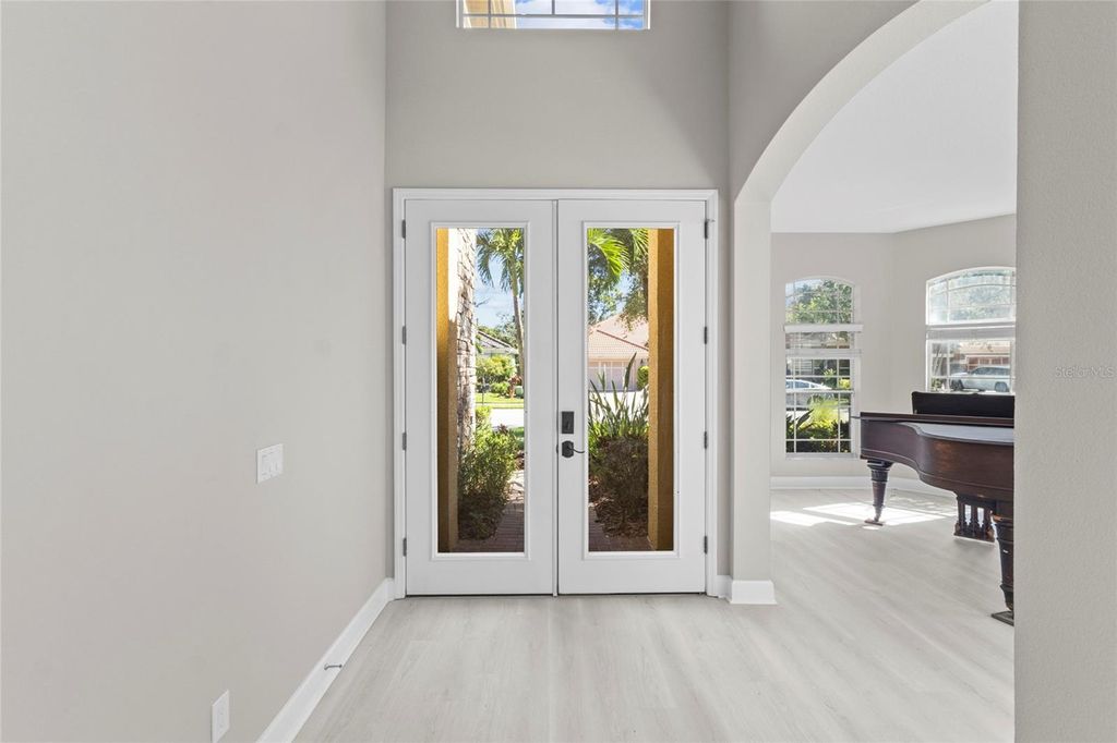 Photo of 8134 Santa Rosa Court, Sarasota, FL 34243 (MLS # A4666633)