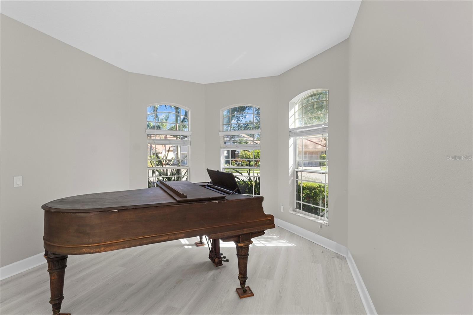 SONOMA PH I - Residential