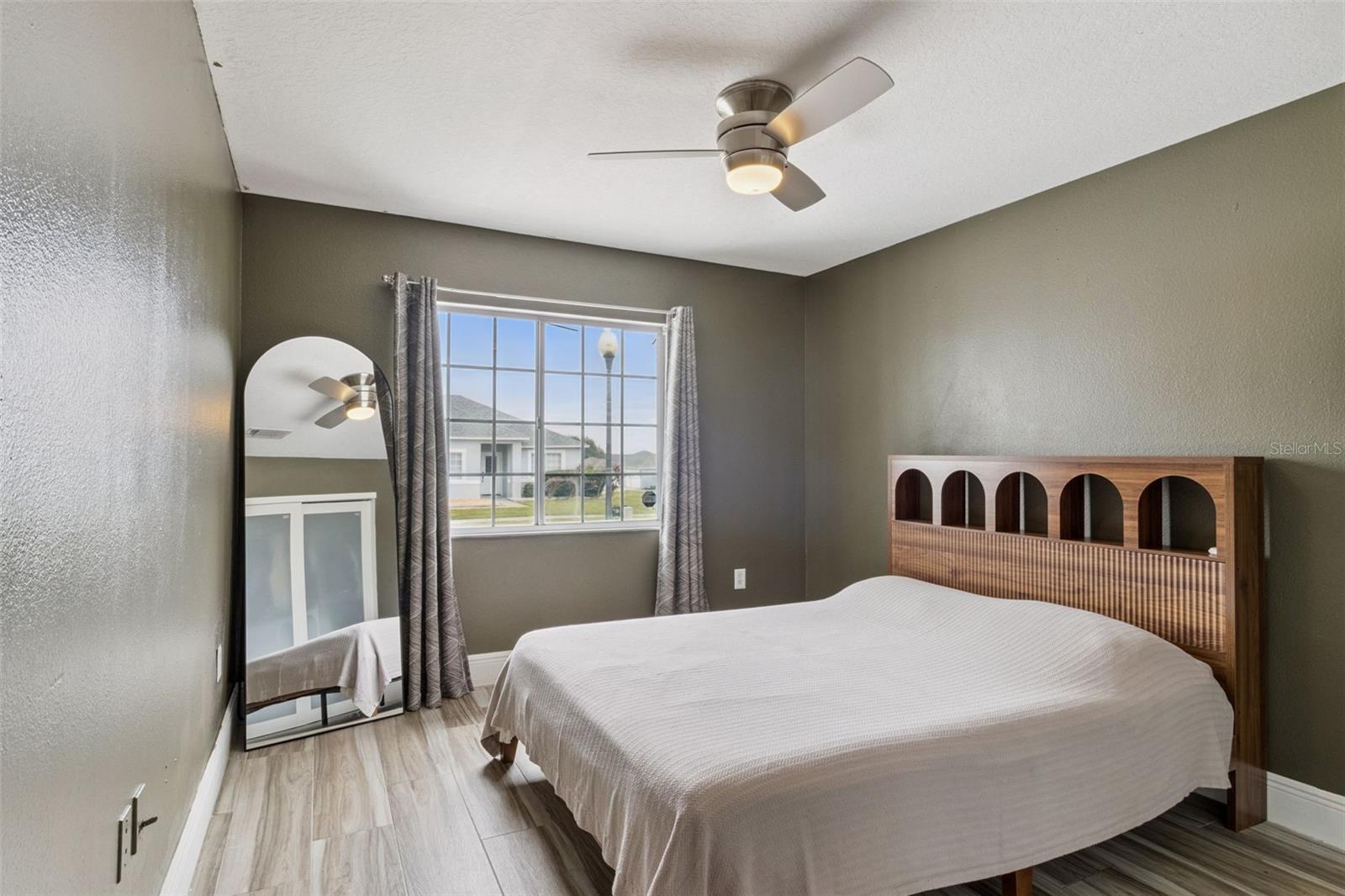 HILLCREST HOMES OF LAKE DAVENPORT PH 1 - Residential