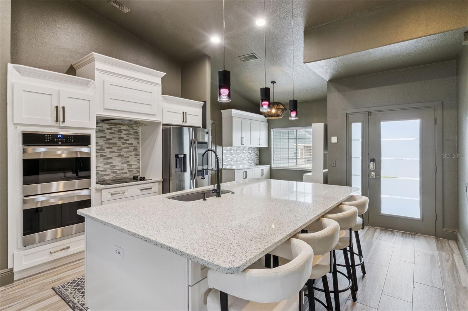 HILLCREST HOMES OF LAKE DAVENPORT PH 1 - Residential