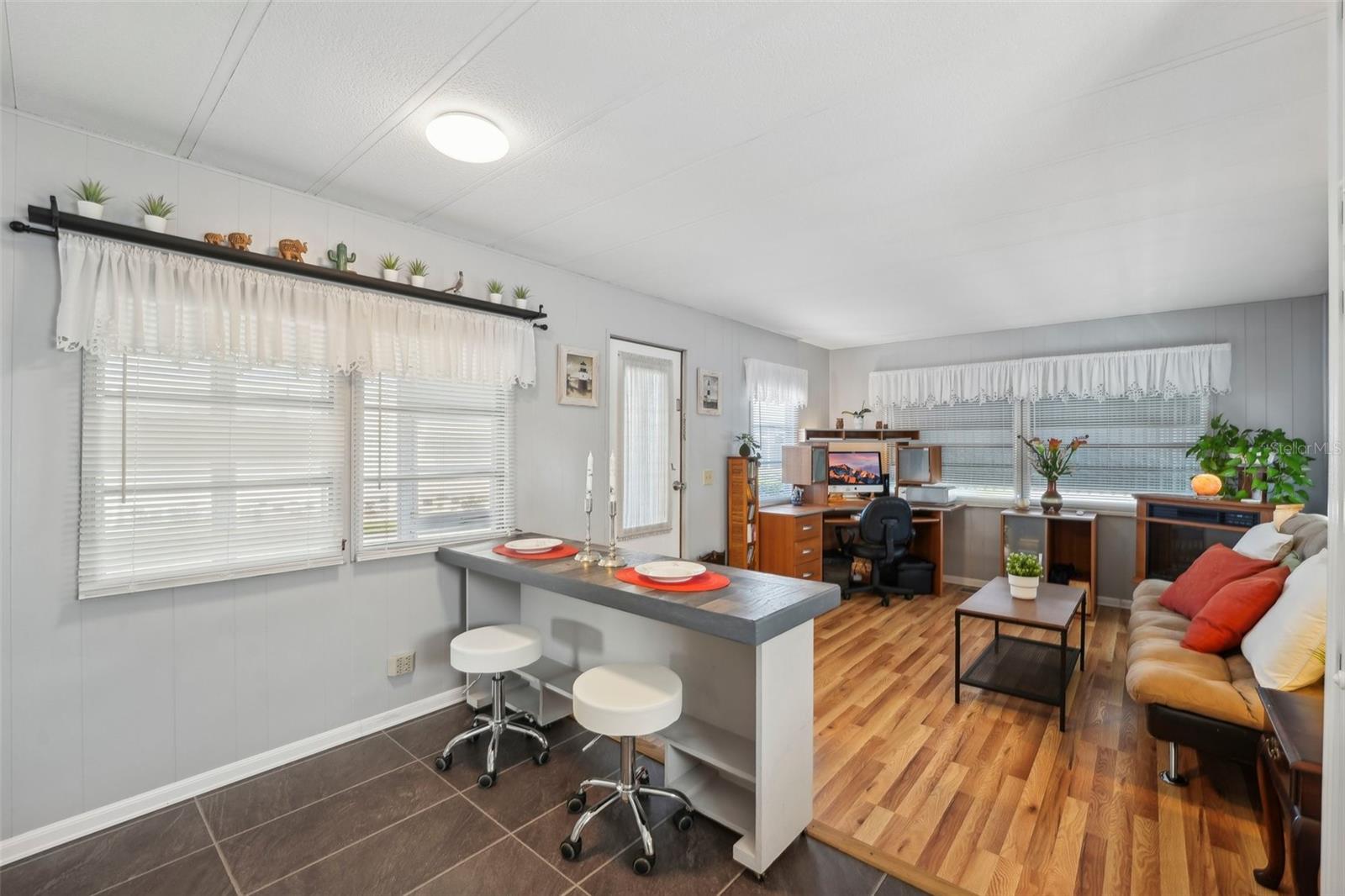 ALCOVE MOBILE HOME COMMUNITY UNREC - Residential