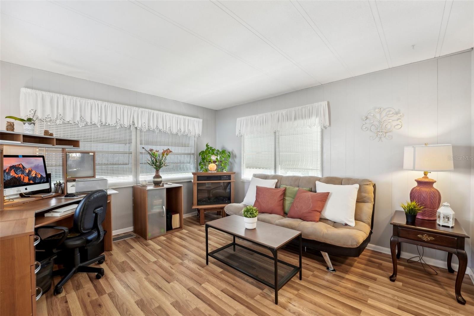 ALCOVE MOBILE HOME COMMUNITY UNREC - Residential