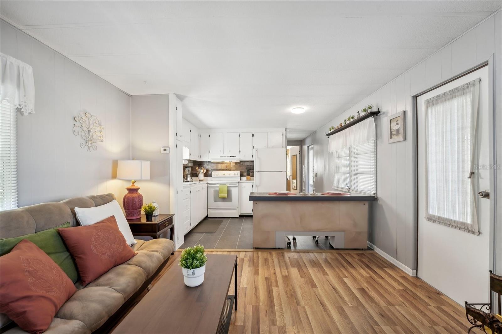 ALCOVE MOBILE HOME COMMUNITY UNREC - Residential