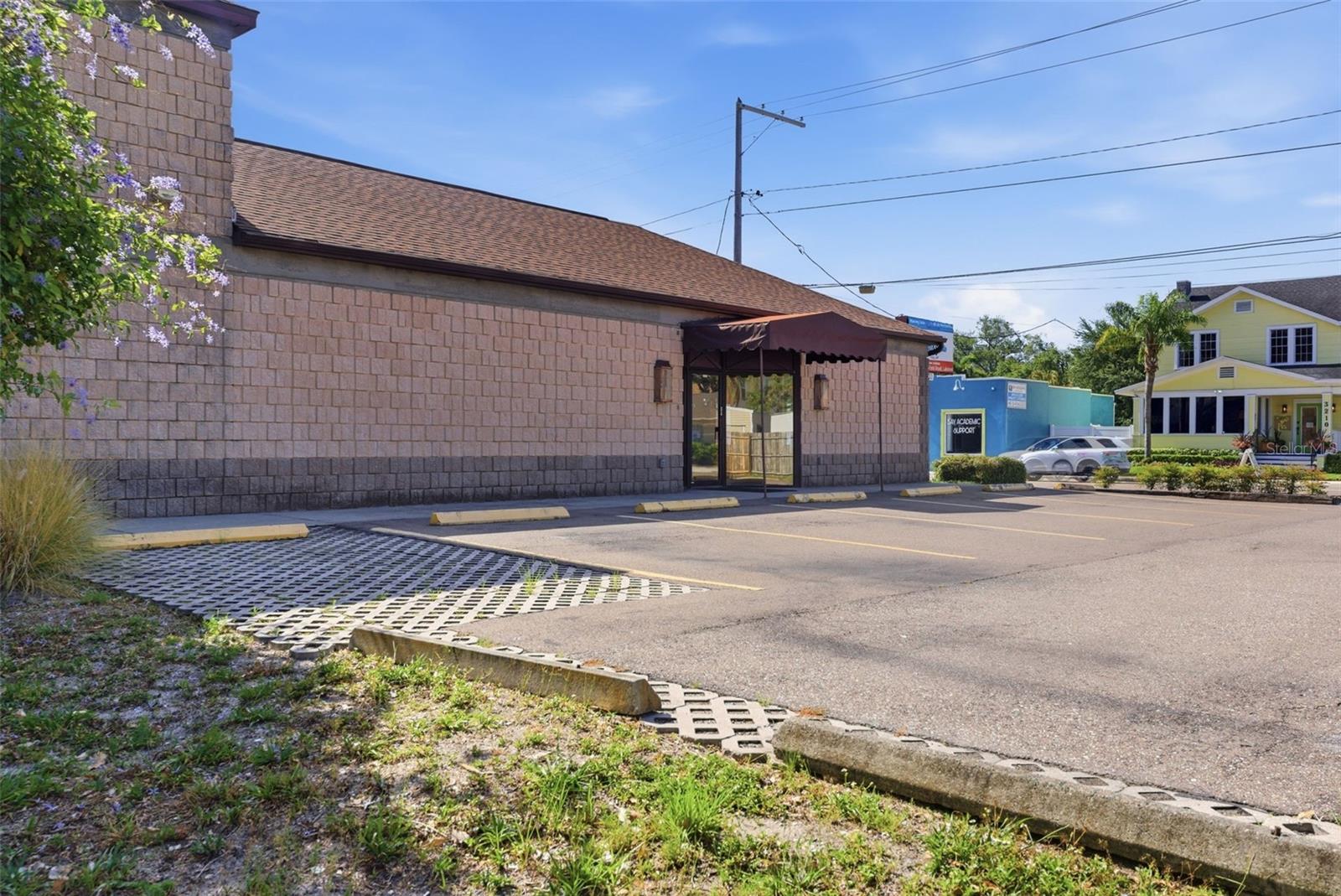 PALMA CEIA PARK - Commercial Sale