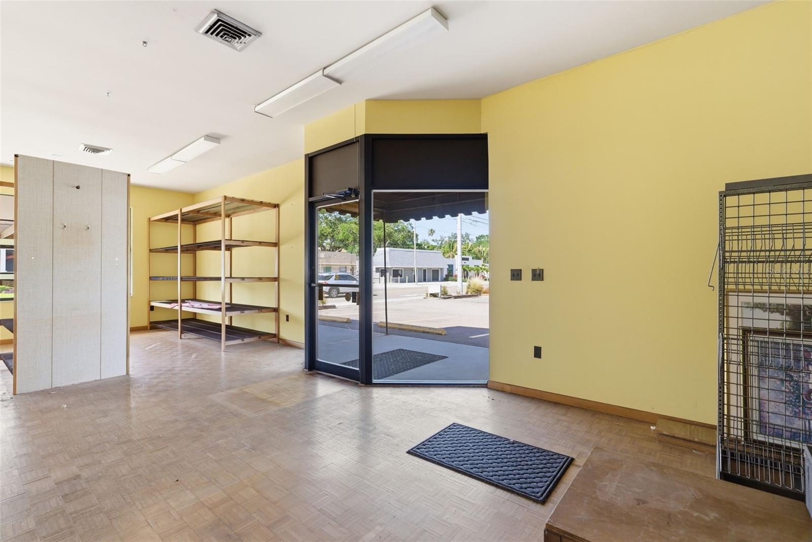 PALMA CEIA PARK - Commercial Sale
