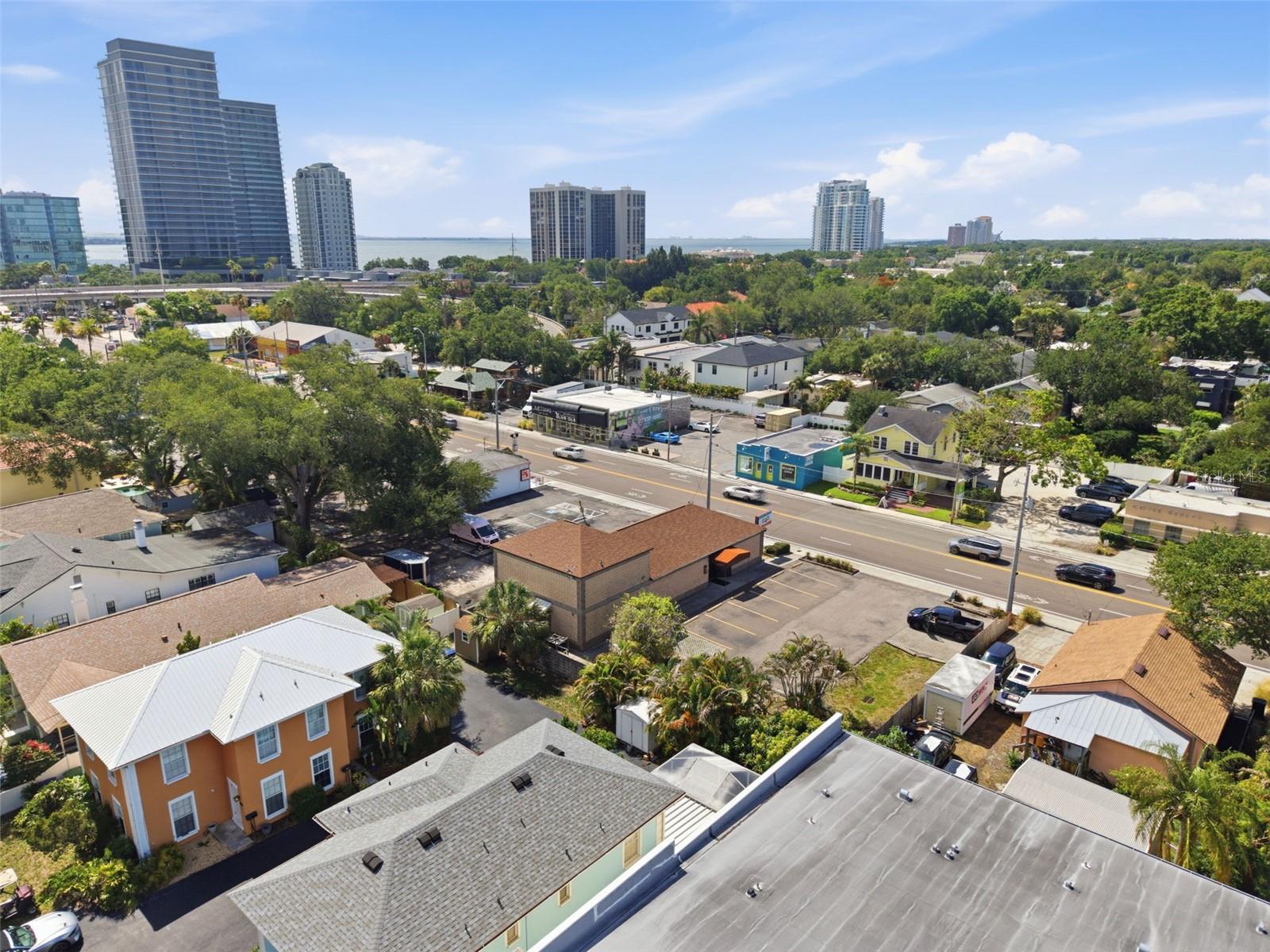 PALMA CEIA PARK - Commercial Sale