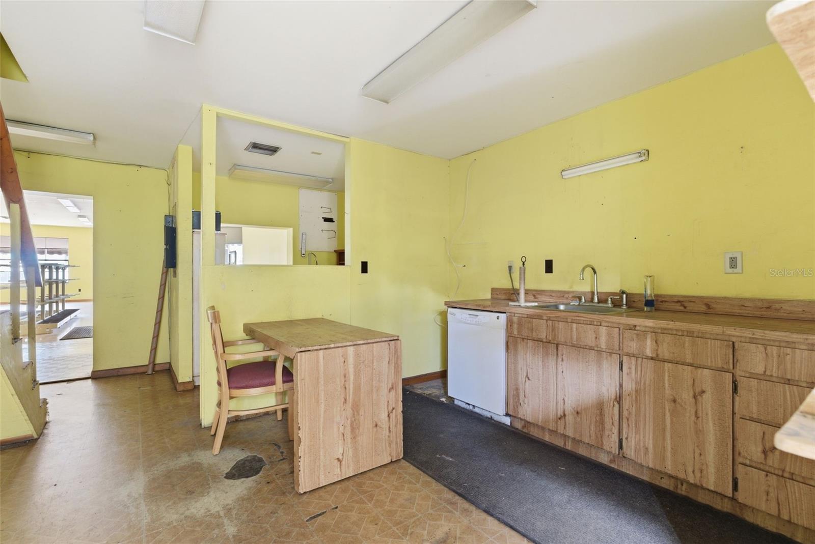 PALMA CEIA PARK - Commercial Sale