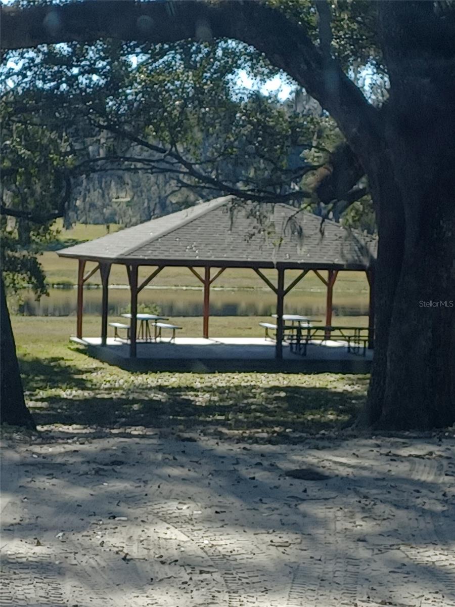 ROLLING HILLS UN 01 - Land