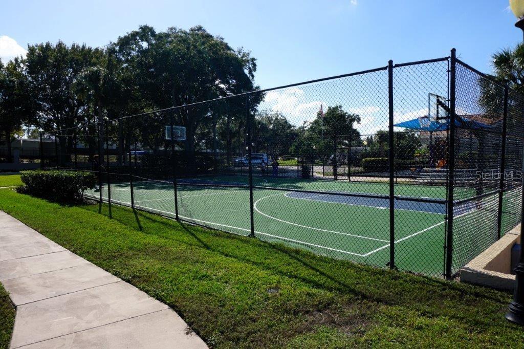 ORANGE TREE COUNTRY CLUB - Residential