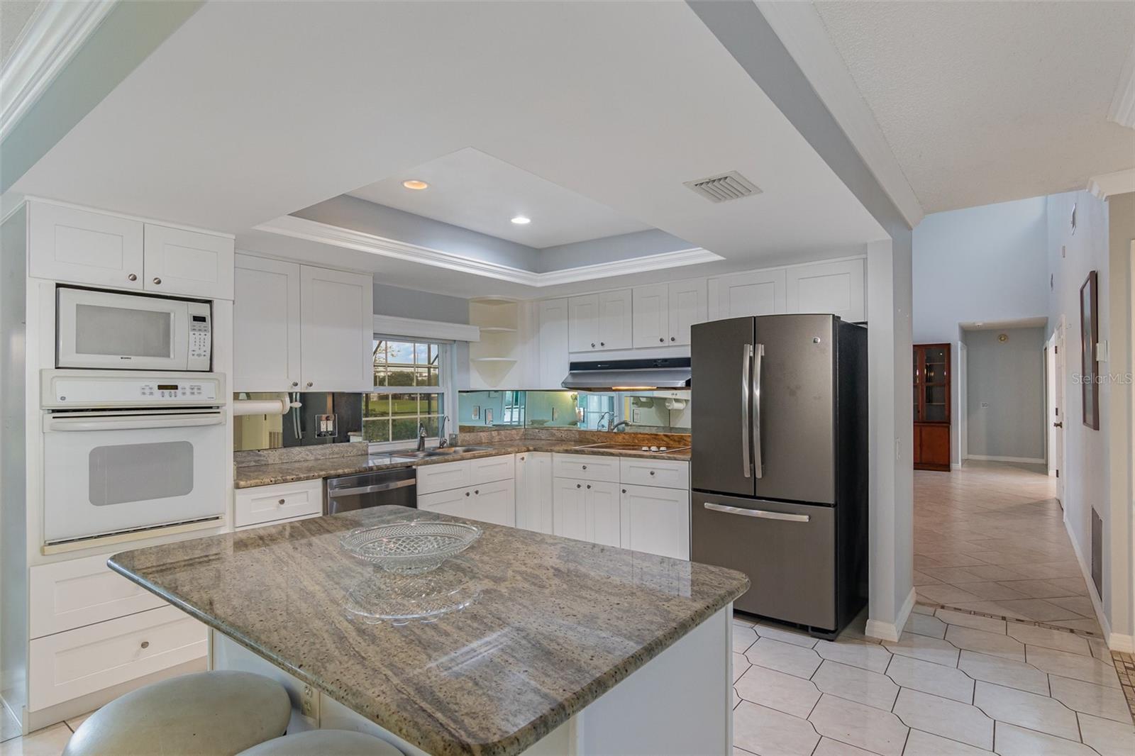 ORANGE TREE COUNTRY CLUB - Residential